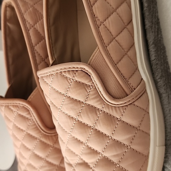 Steve Madden Women's Loafers - Picture 8 of 8